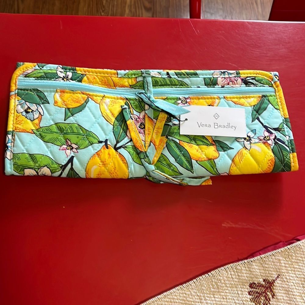 NWT Vera Bradley curling & flatiron cover